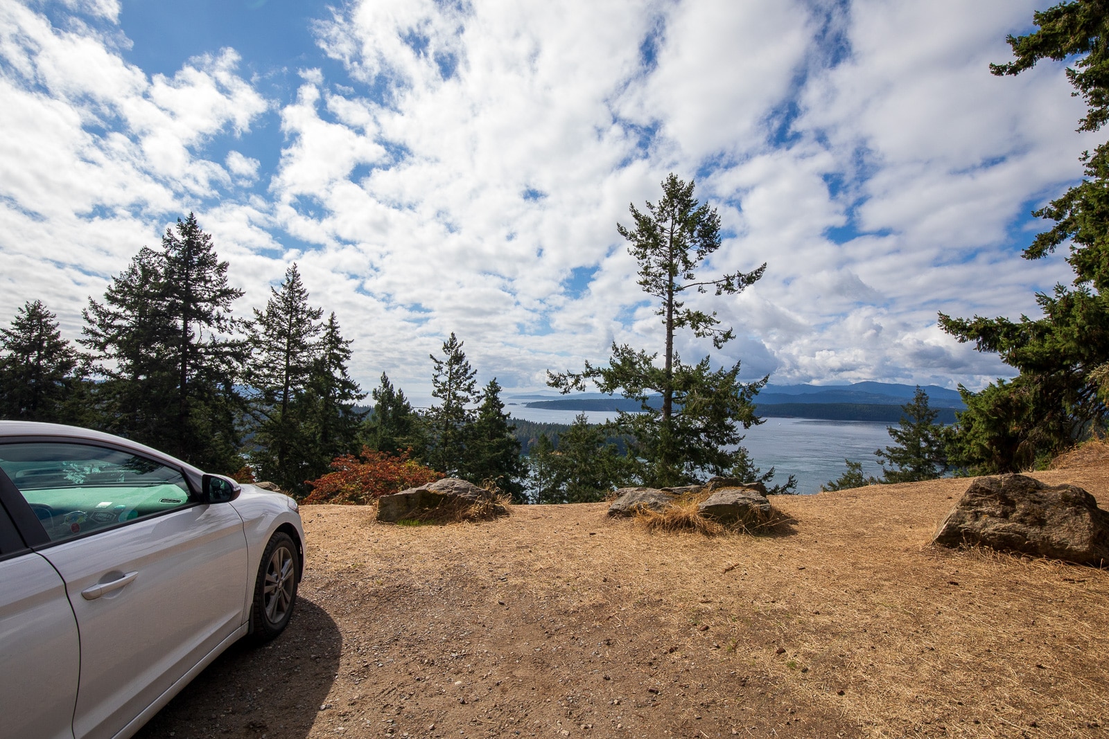 Parking lot at Bodega Ridge overlooking the ocean