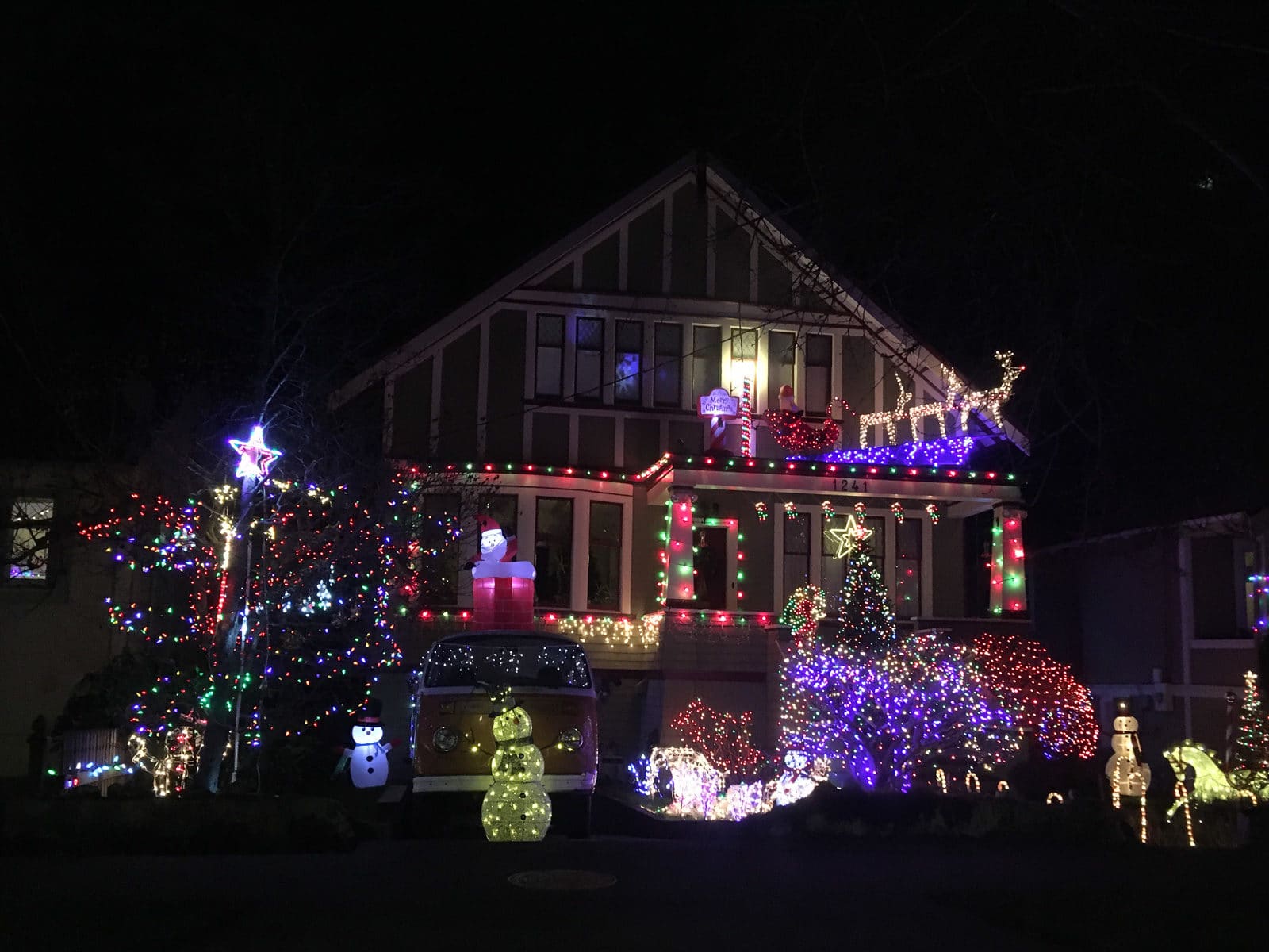 House in Victoria decorated with Christmas lights