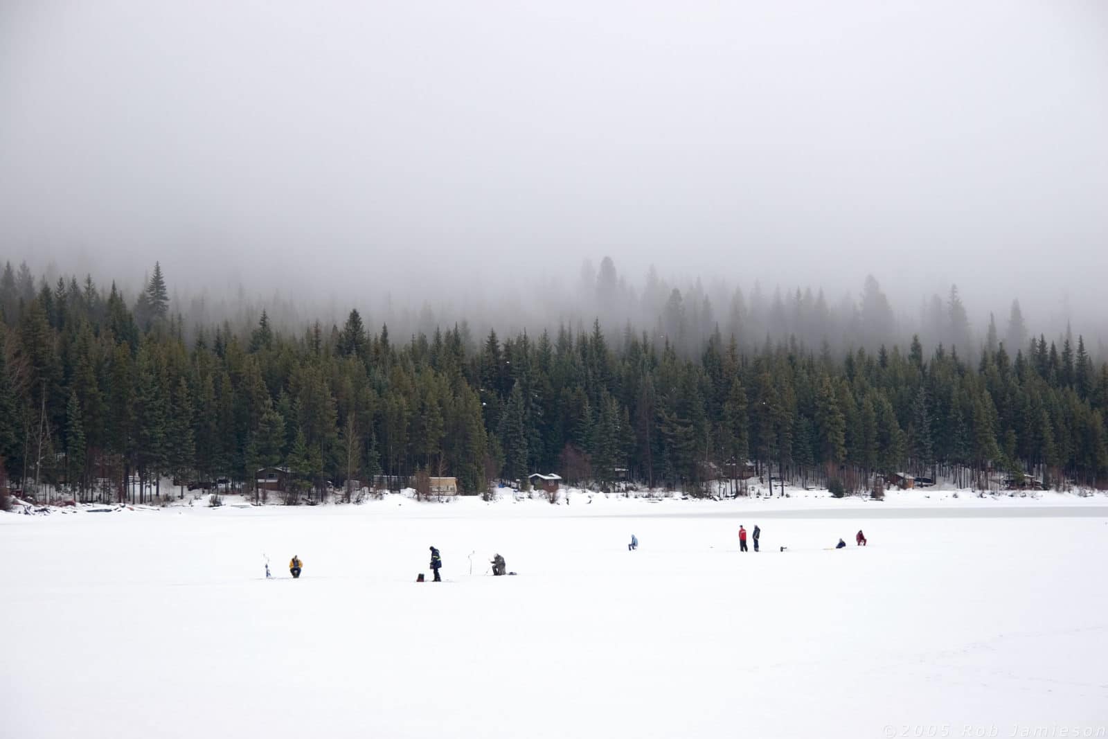 Ice fishing in Kelowna - Photo: Rob Jamieson (CC)