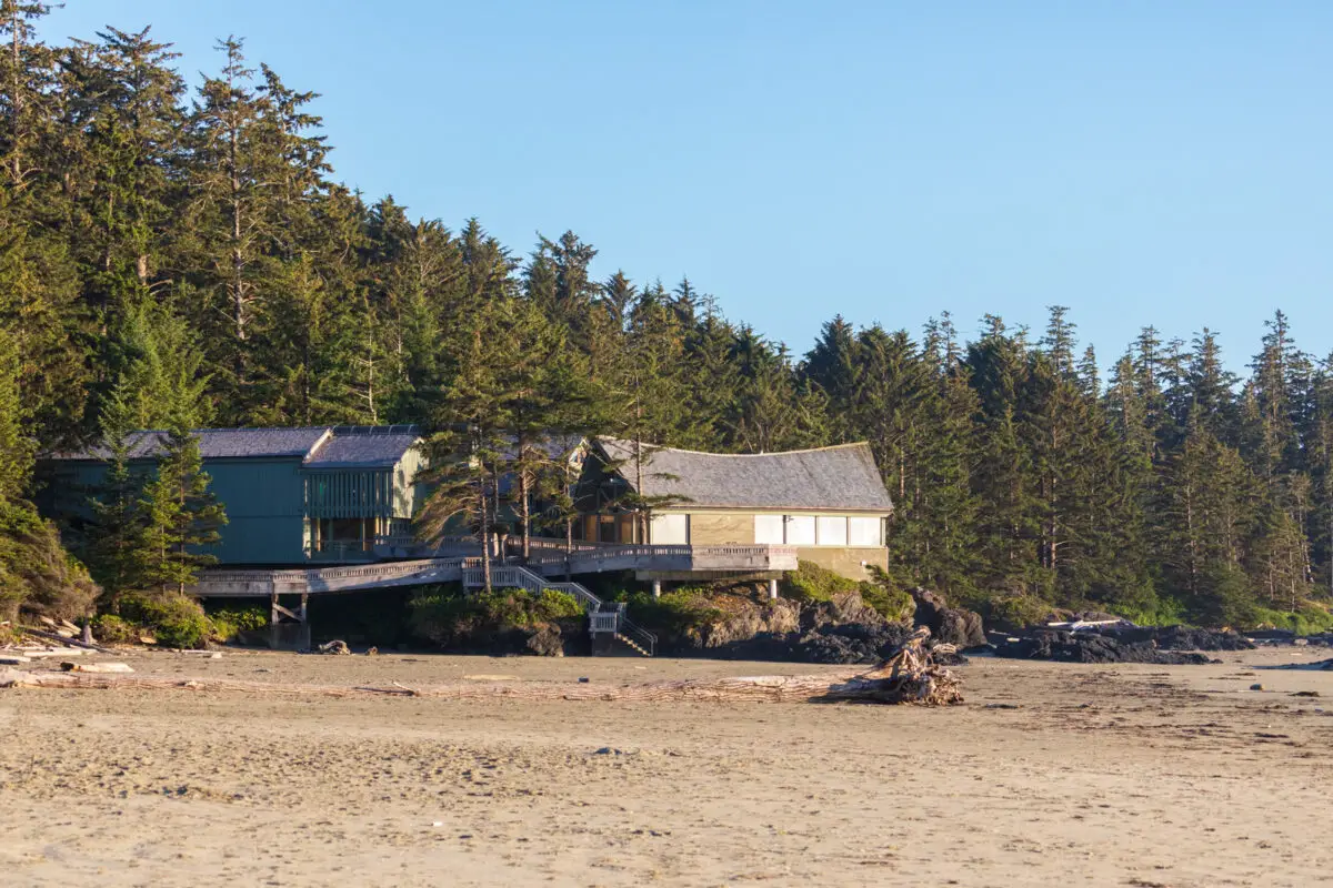 The Kwisitis Visitor Centre on Wickaninnish Beach in Tofino's Pacific Rim National Park Reserve