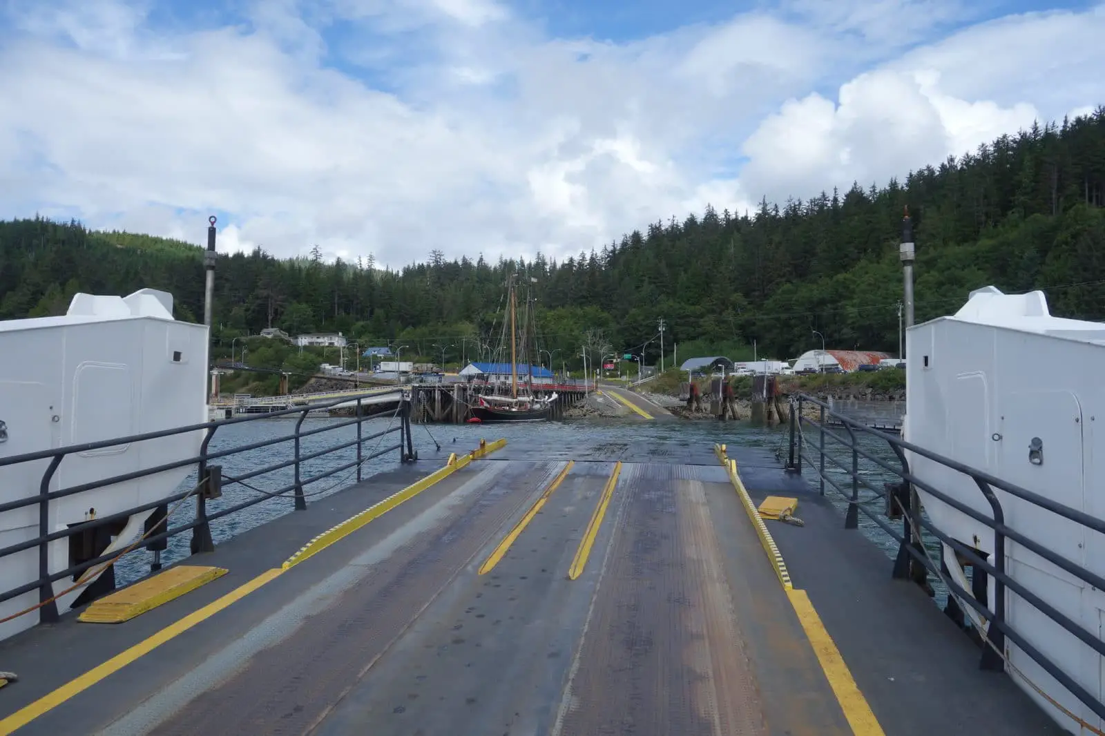 The ferry that runs between Skidegate and Alliford Bay in Haida Gwaii - Photo: Olivier Bruchez (CC)