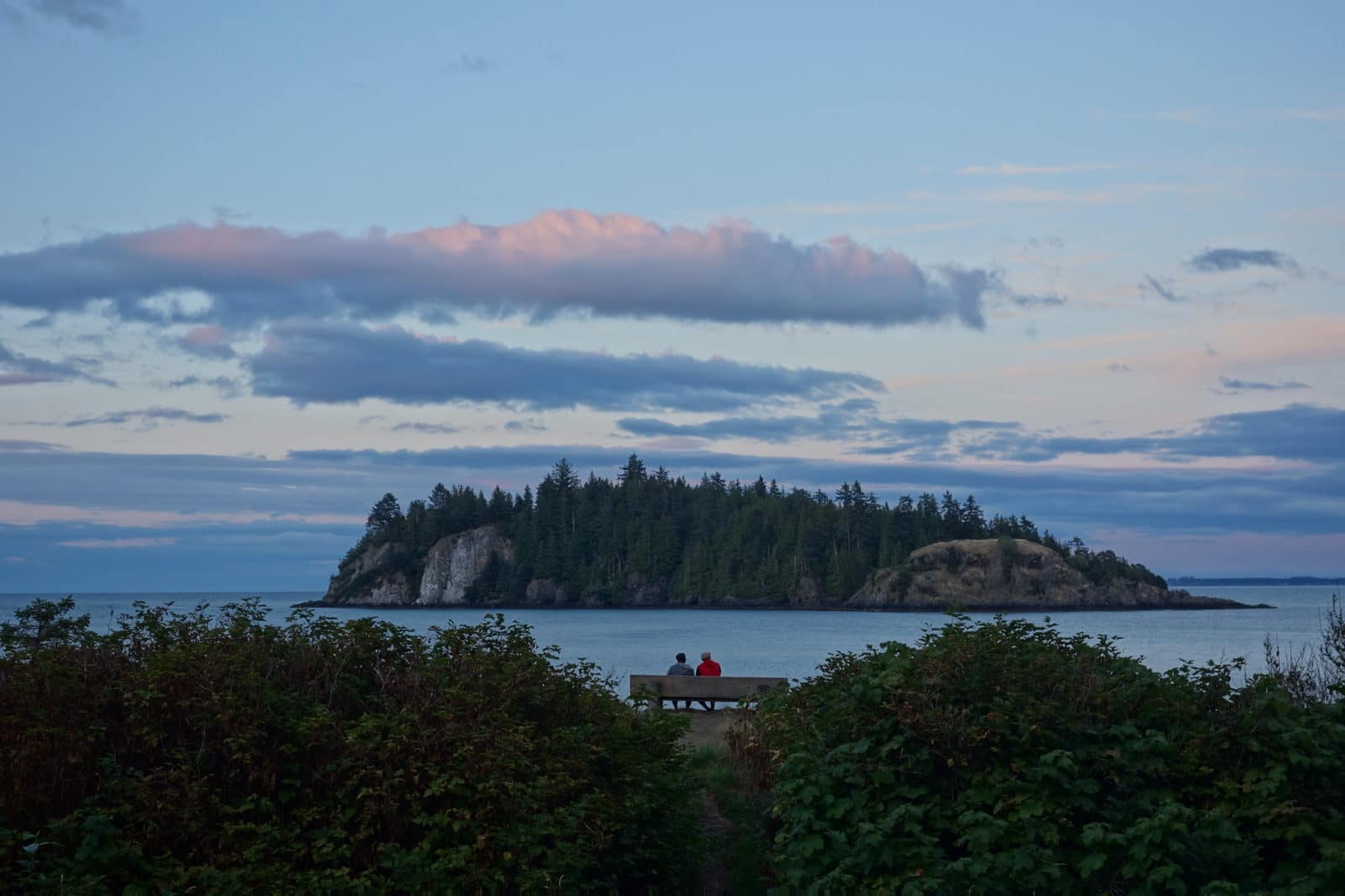 Viewing Torrens Island from a bench in Skidegate, Haida Gwaii - Photo: Olivier Bruchez (CC)