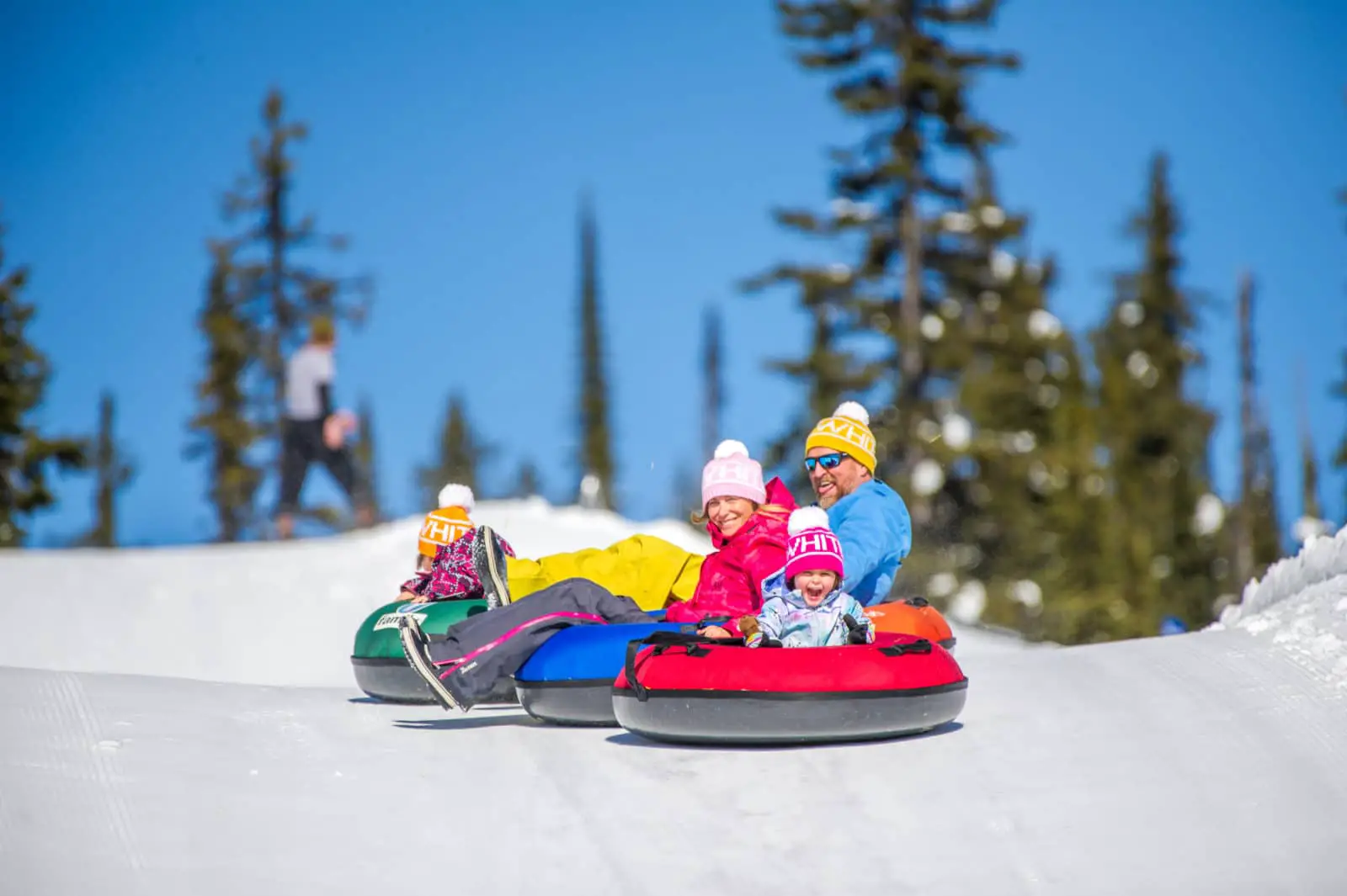 Family tubing time - Photo: Big White Ski Resort