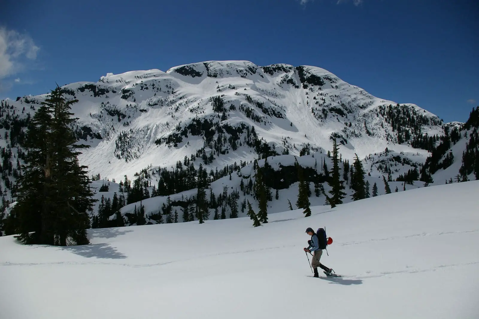 Snowshoeing to Tricouni Peak in BC - Photo: Tim Gage (CC)