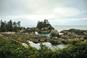 The rocky coast and ocean of Ucluelet, BC